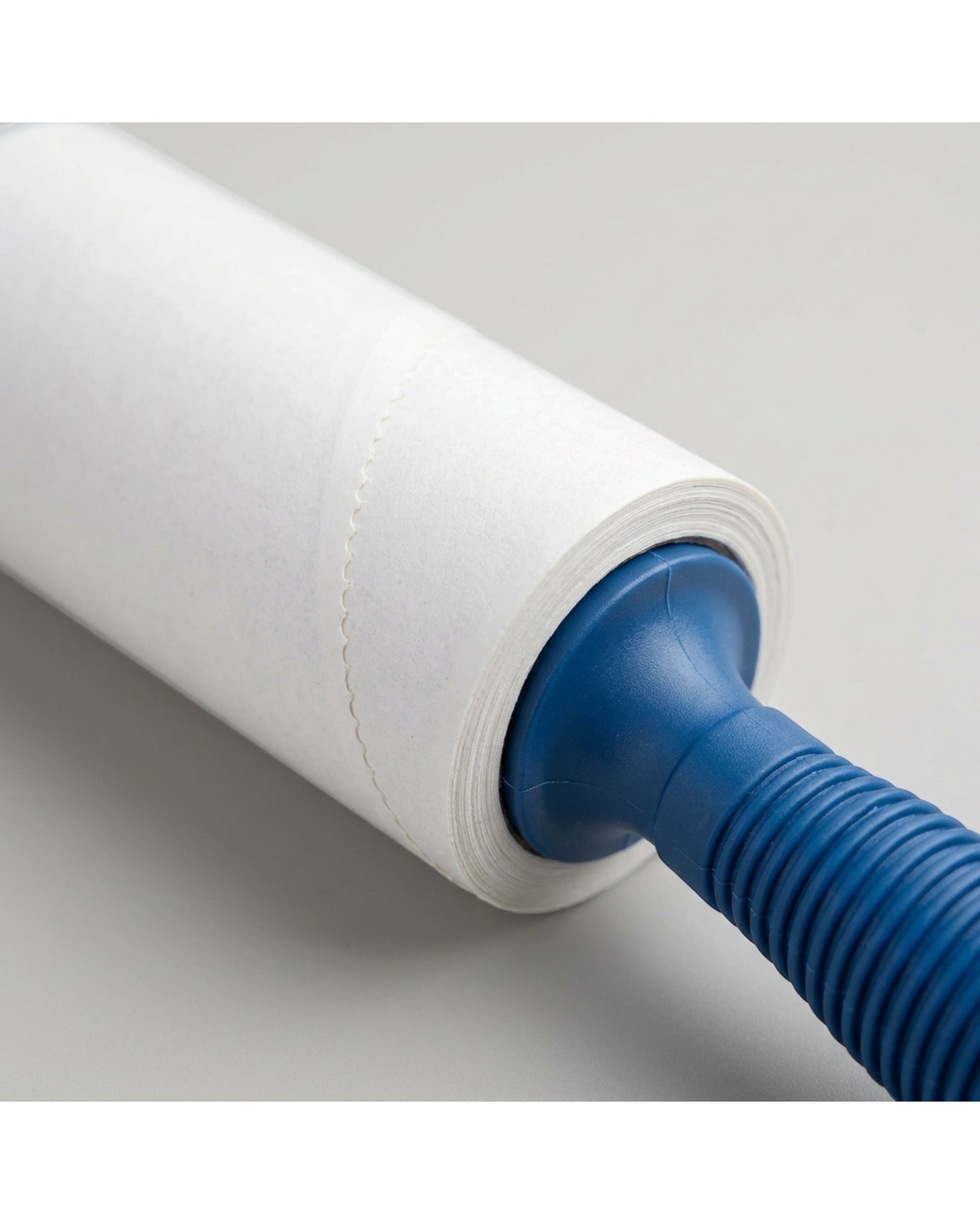 Brivt White Lint Roller 60 Sheet Blue Handle